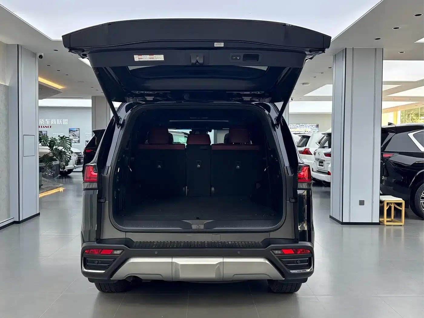 2023 Lexus LX 600 US Spec — миниатюра 23