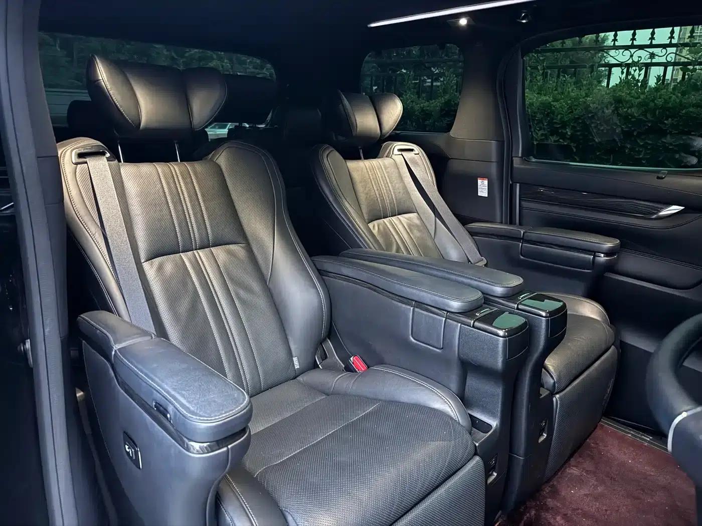 Lexus LM 2020 300h 7-Seat Elegant Edition — миниатюра 7