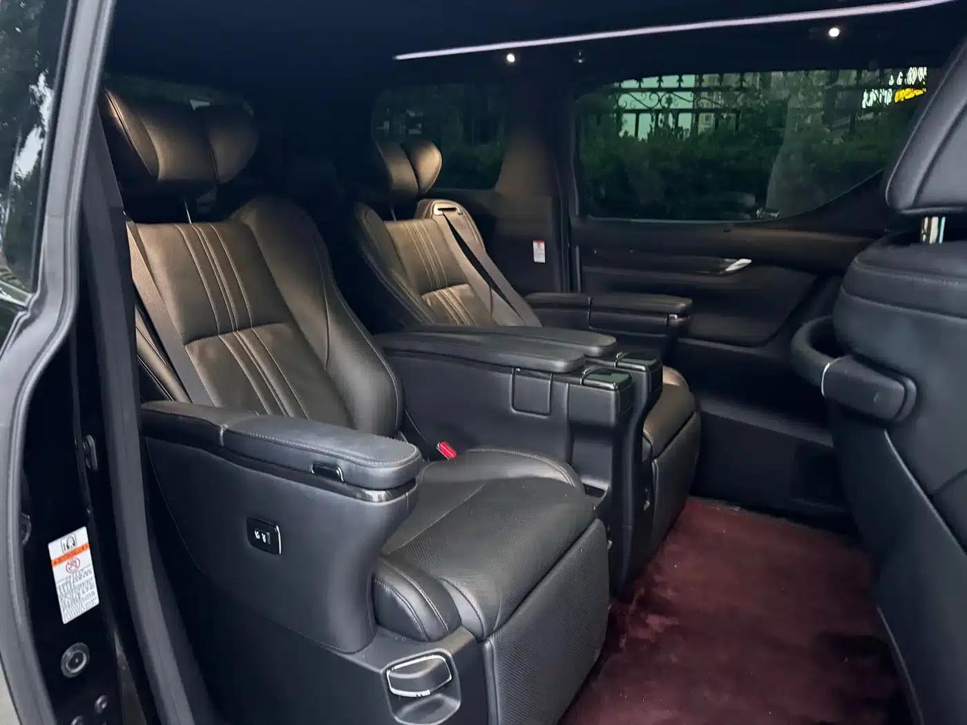 Lexus LM 2020 300h 7-Seat Elegant Edition — миниатюра 9