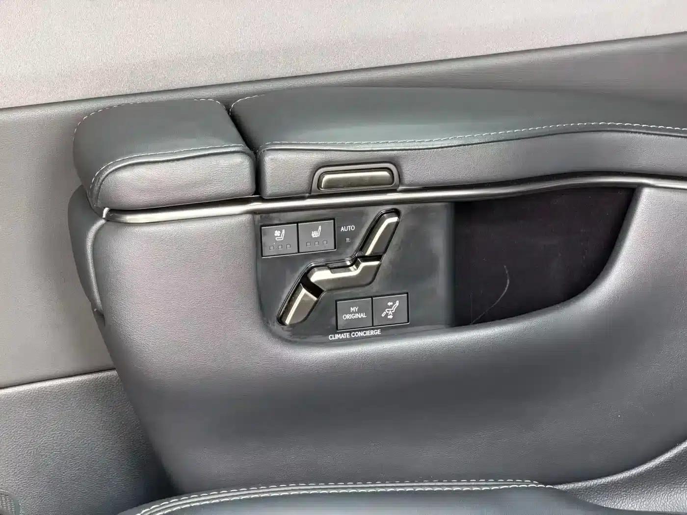 Lexus LM 2023 350h 7-Seat Elegant Edition — миниатюра 15