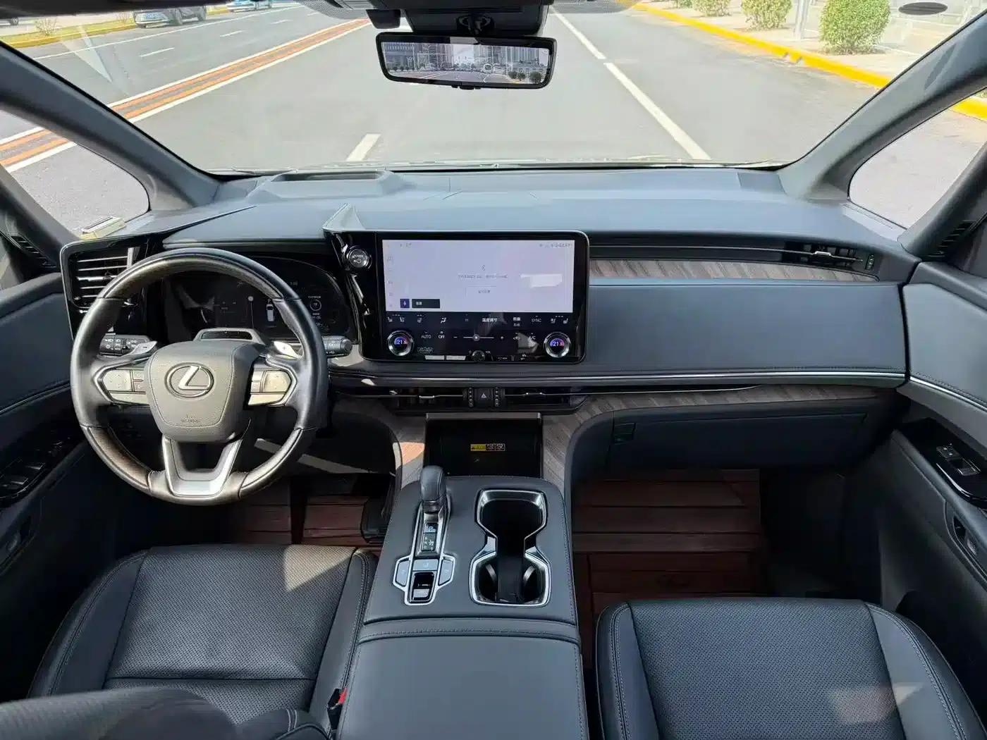 Lexus LM 2023 350h 7-Seat Elegant Edition — миниатюра 21