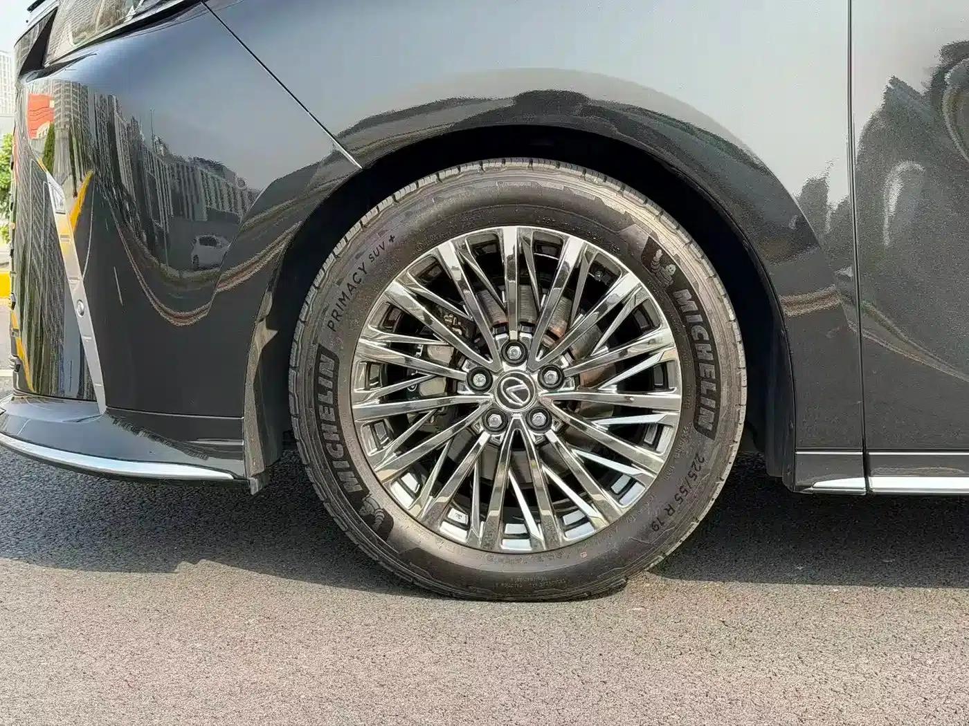 Lexus LM 2023 350h 7-Seat Elegant Edition — миниатюра 4