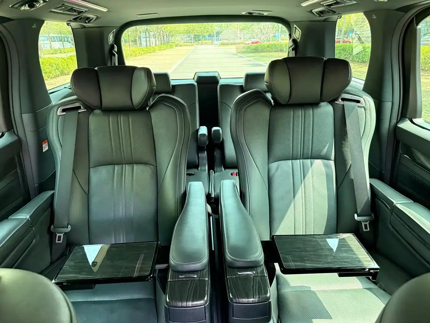 Lexus LM 2020 300h 7-Seat Elegant Edition — миниатюра 17