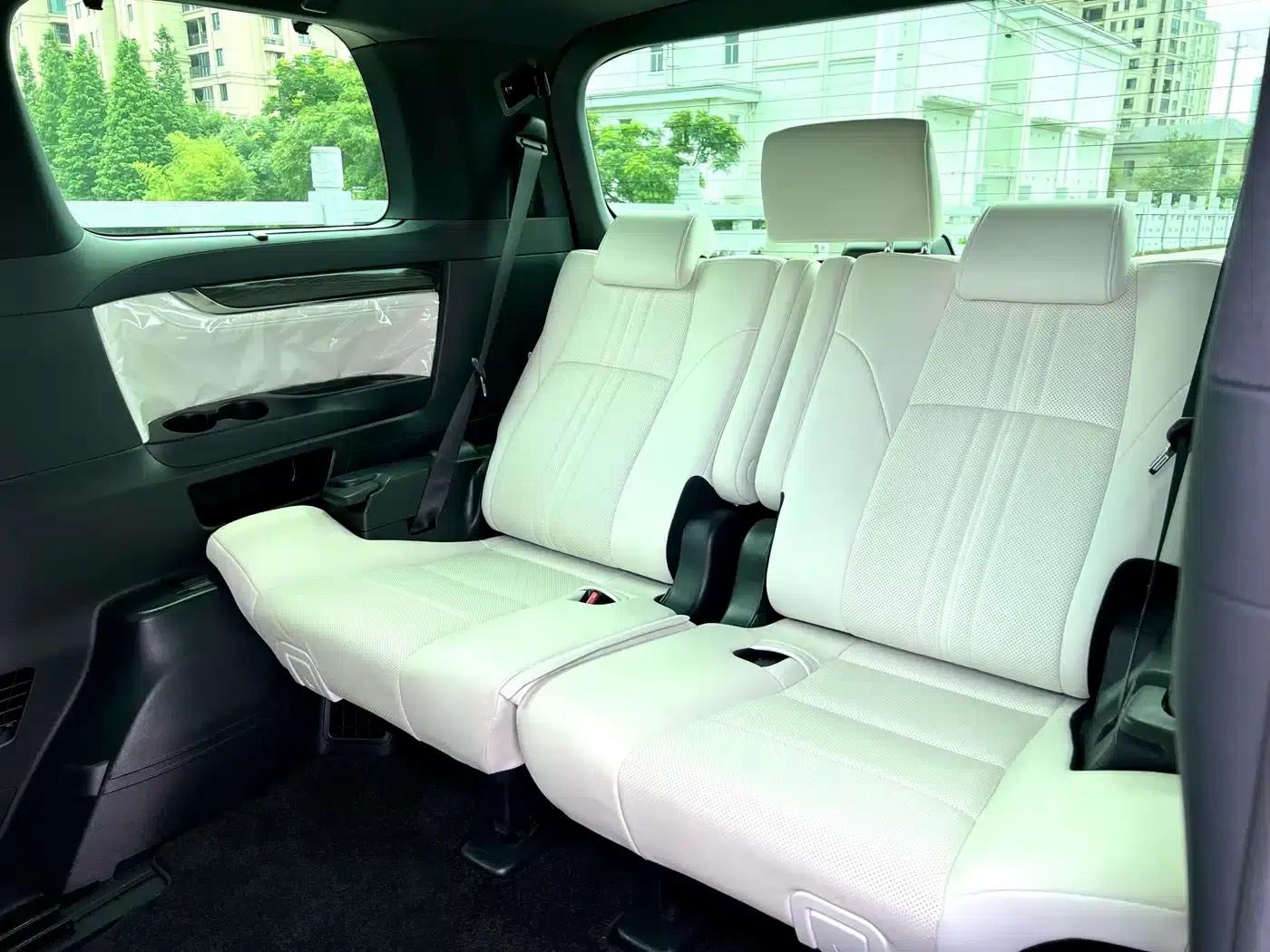 Lexus LM 2020 300h 7-Seat Elegant Edition — миниатюра 10