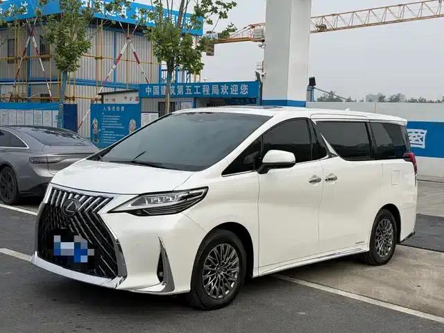 Lexus LM 2020 300h Four-Seat Executive Edition