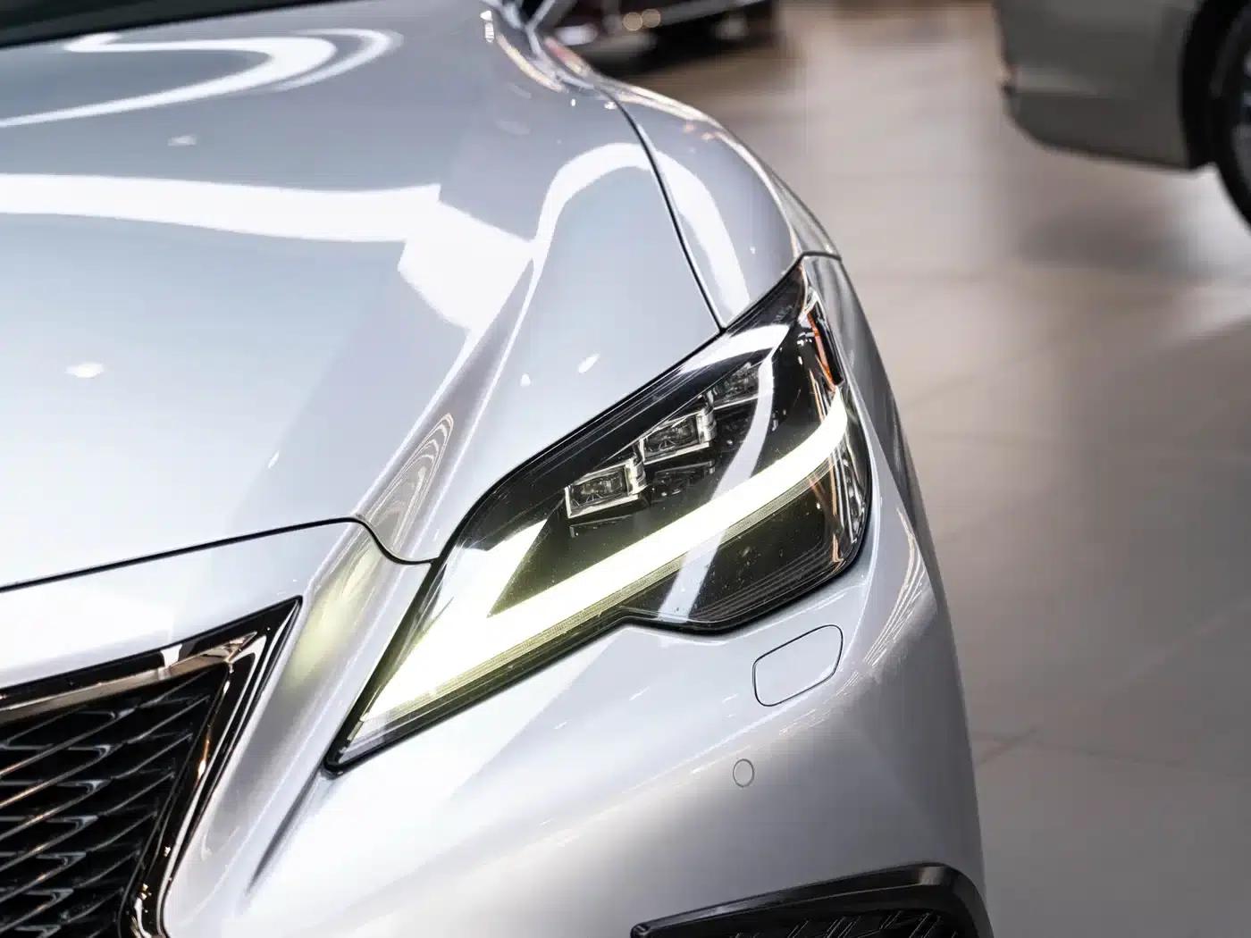 Lexus LS 2021 500h Premium Edition — миниатюра 6