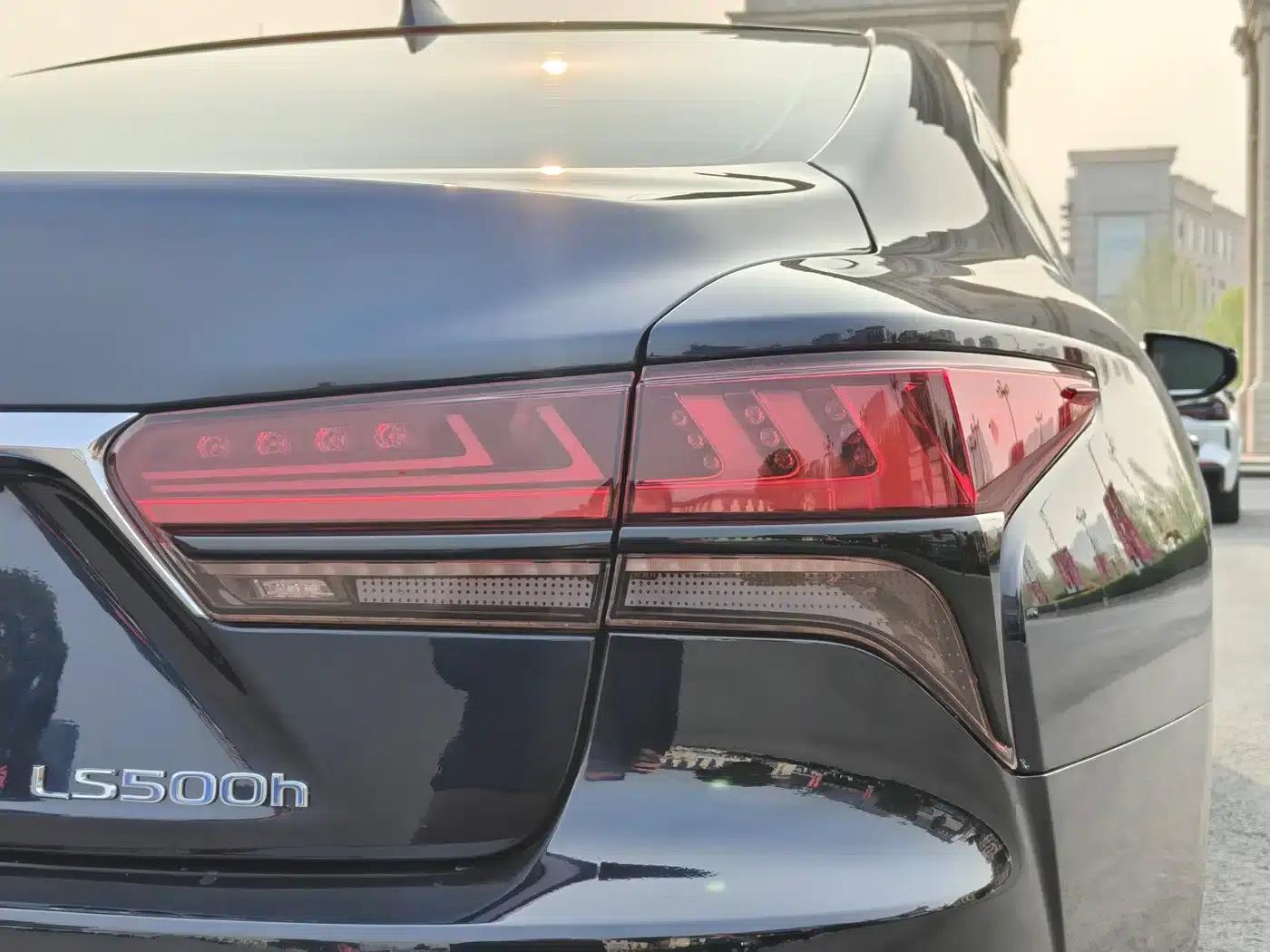 Lexus LS 2020 500h Premium Edition (China VI Emission Standard) — миниатюра 9
