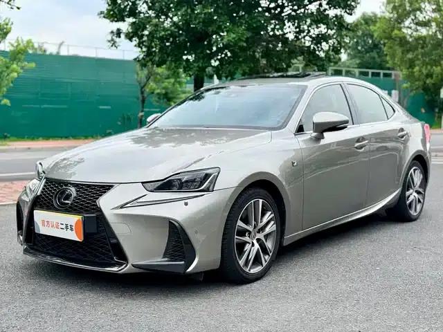 Lexus IS 2017 300 F SPORT Edition