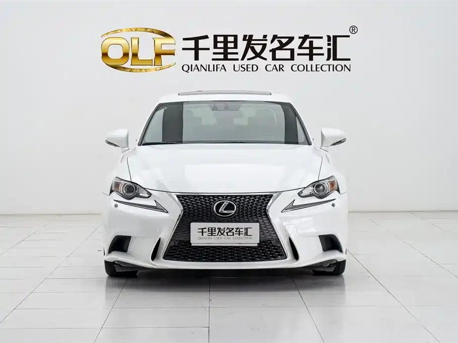 Lexus IS 2015 200t F SPORT — миниатюра 2