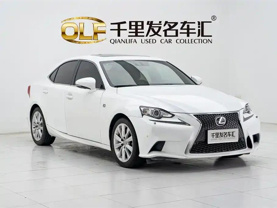 Lexus IS 2015 200t F SPORT — миниатюра 3