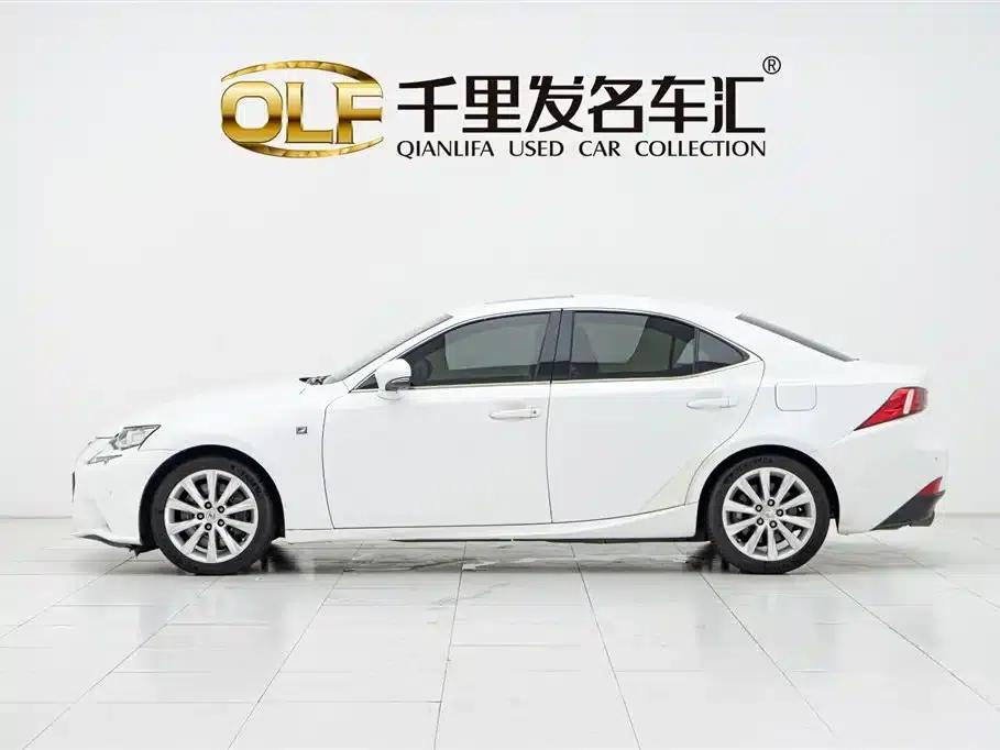 Lexus IS 2015 200t F SPORT — миниатюра 7