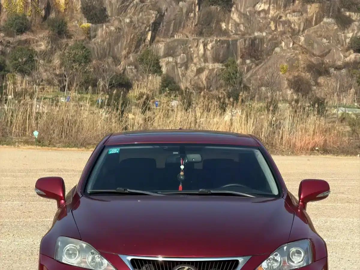Lexus IS 2011 250 Sport Edition — миниатюра 1