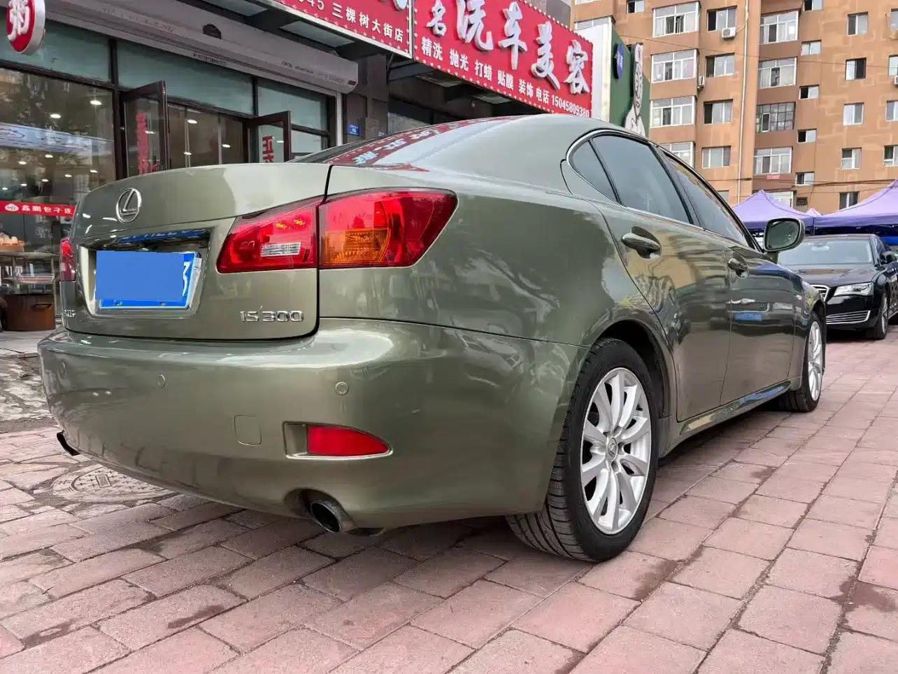 Lexus IS 2008 300 Luxury Edition — миниатюра 4