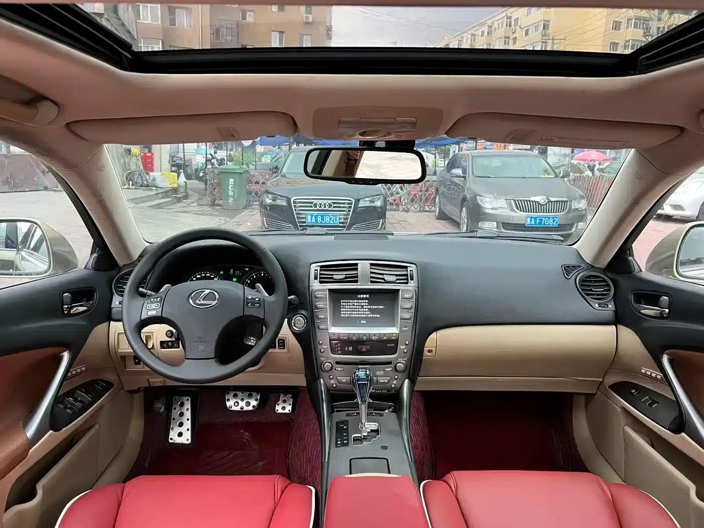 Lexus IS 2008 300 Luxury Edition — миниатюра 7