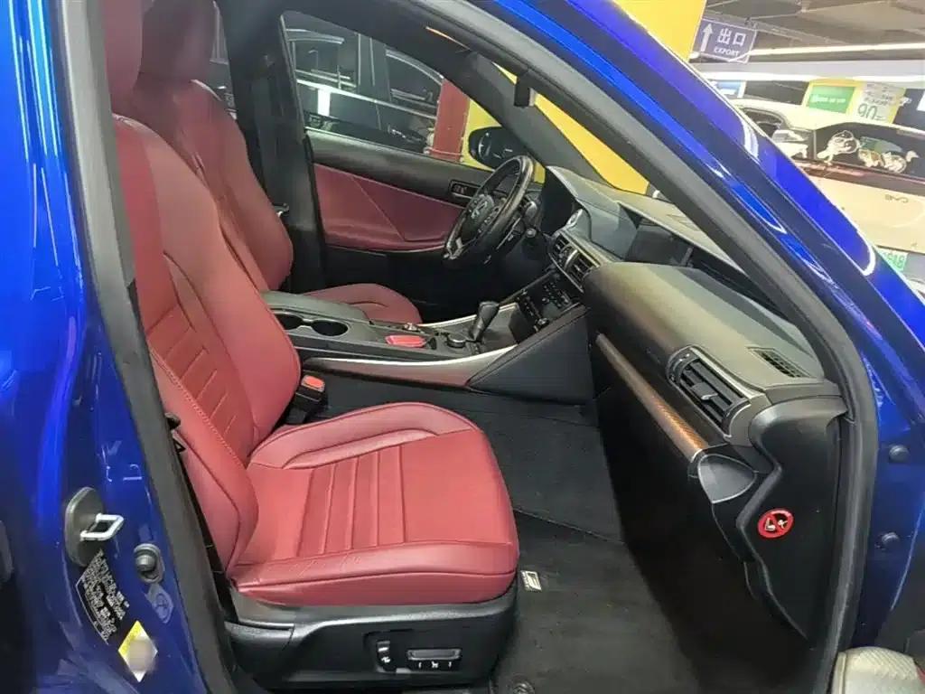 Lexus IS 2017 300 F SPORT Edition — миниатюра 25