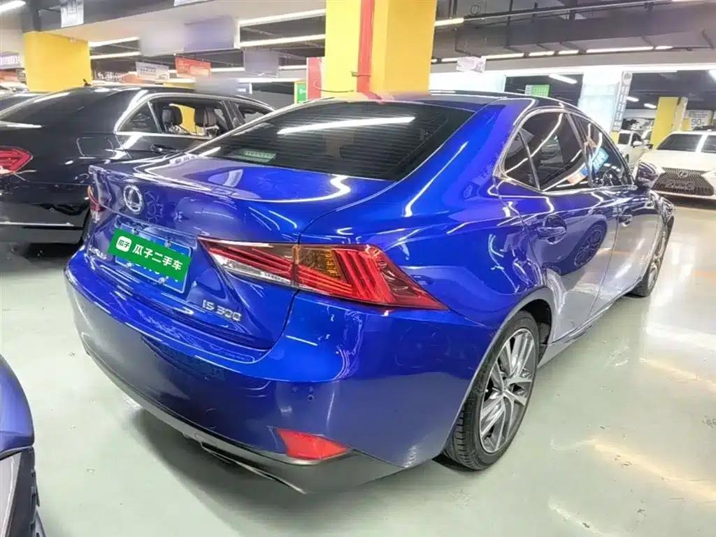 Lexus IS 2017 300 F SPORT Edition — миниатюра 7