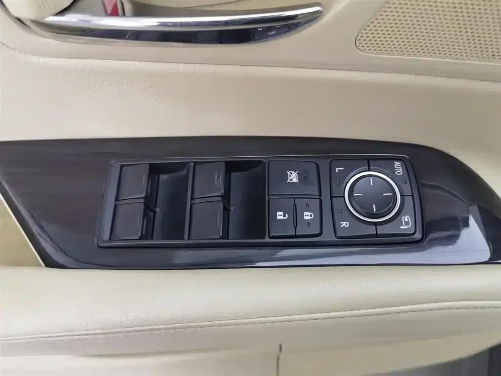 Lexus RX Classic 2009 350 Luxury Edition — миниатюра 9