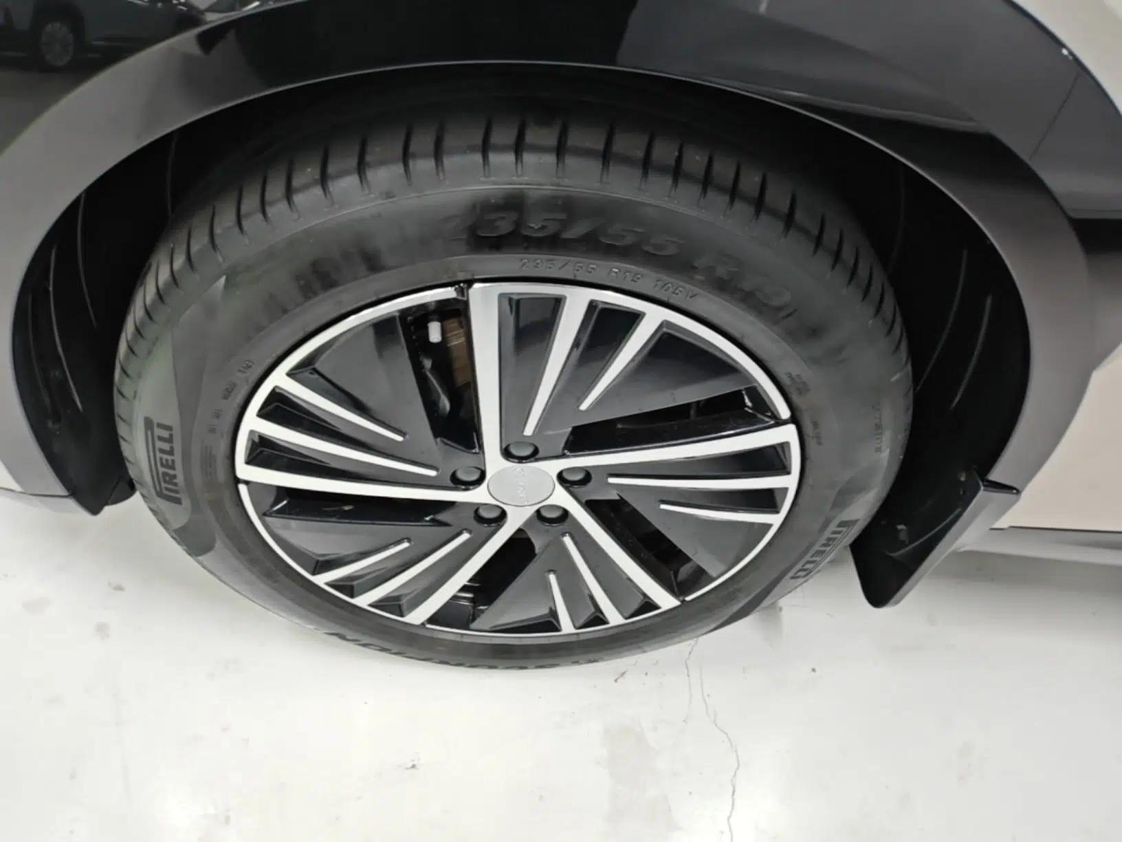 Lynk & Co 08 EM-P 2023 120km Long-Range Halo — миниатюра 8