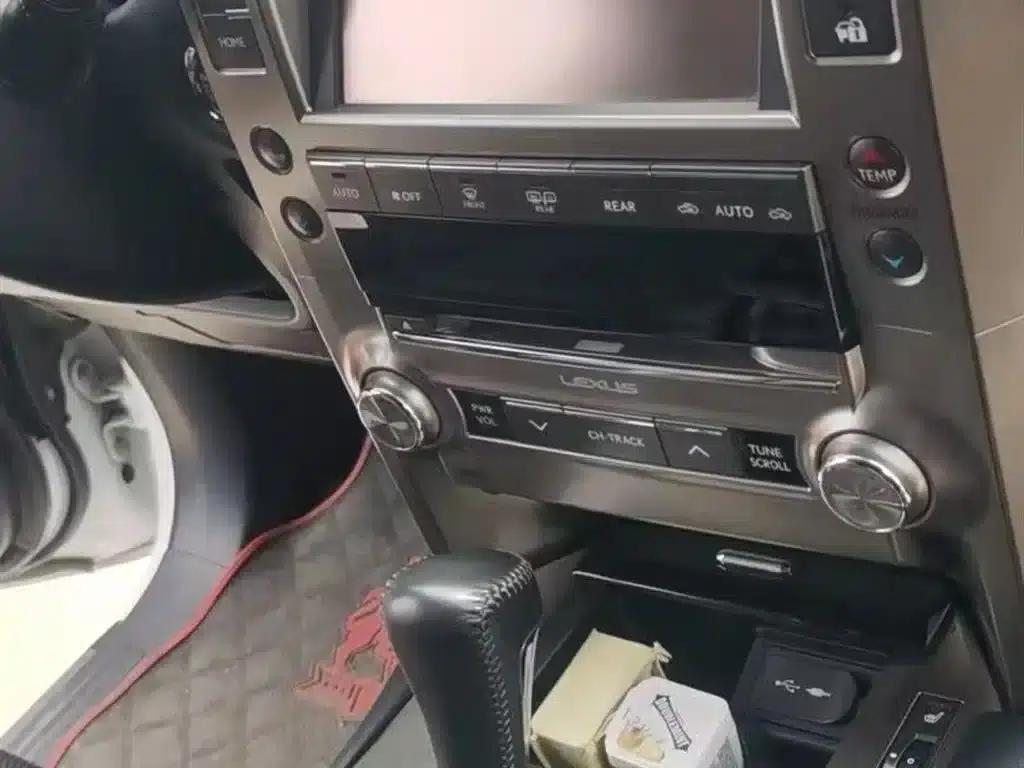 Lexus GX 2020 4.6L Automatic — миниатюра 2