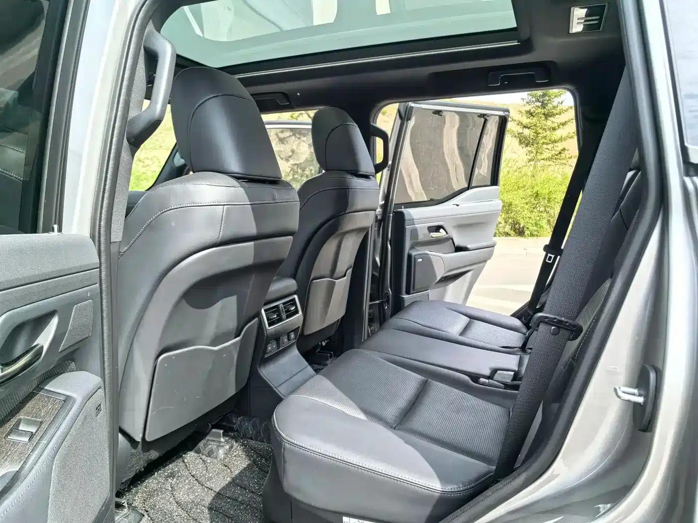 Lexus GX 2024 Lingfeng Edition — миниатюра 15