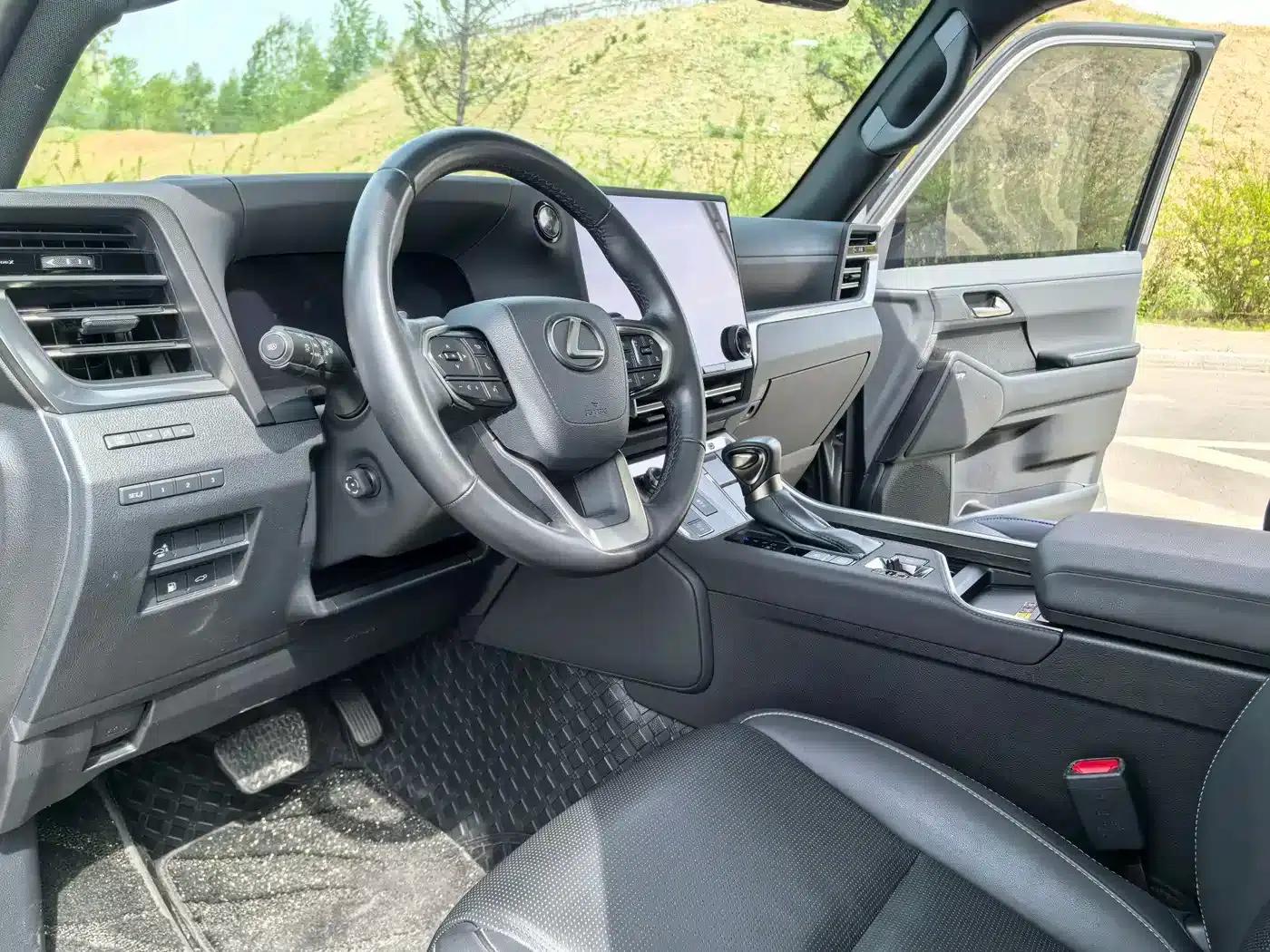 Lexus GX 2024 Lingfeng Edition — миниатюра 9