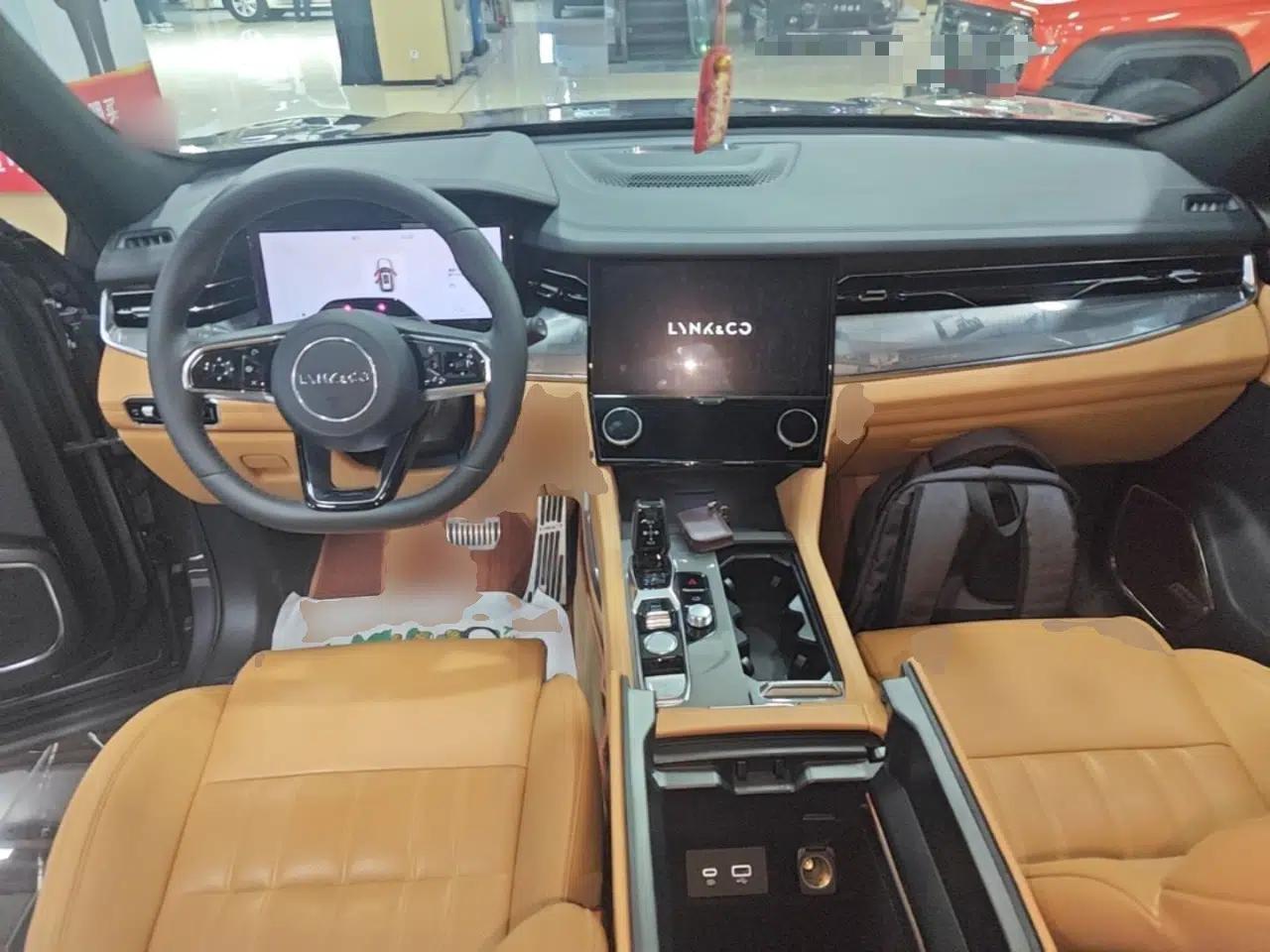 Lynk & Co 09 EM-P 2023 2.0TD EM-P Long-Range Version PM 7-Seater — миниатюра 13