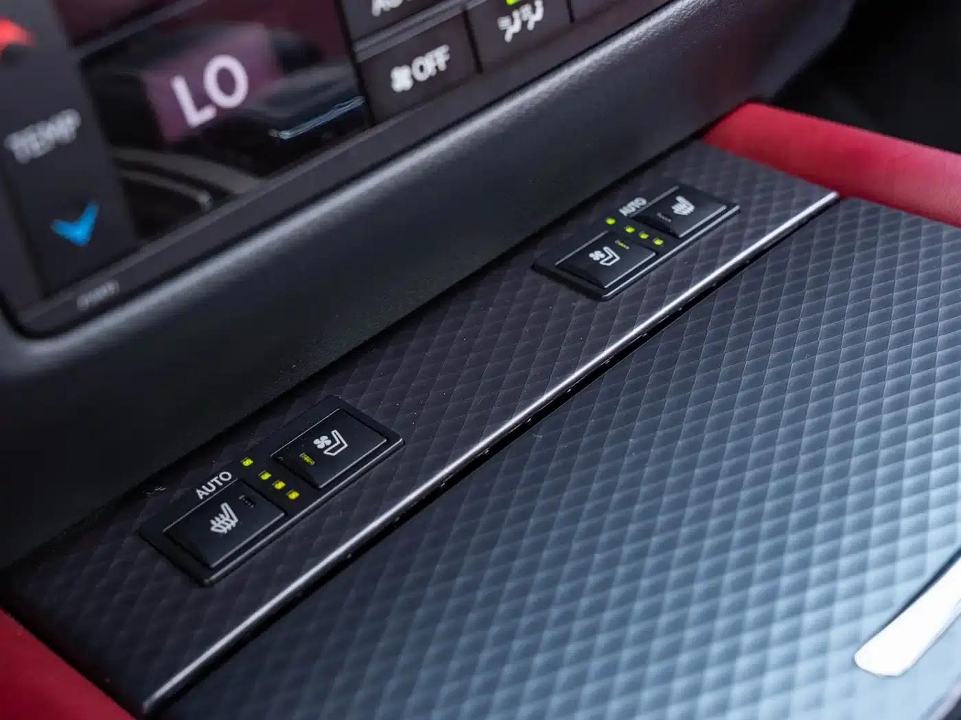2017 Lexus GS 300 F SPORT — миниатюра 16