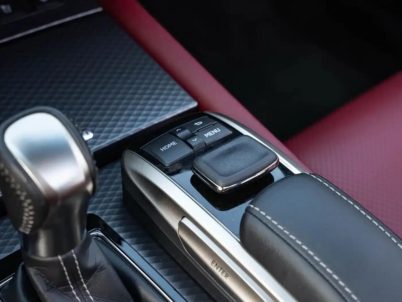 2017 Lexus GS 300 F SPORT — миниатюра 17