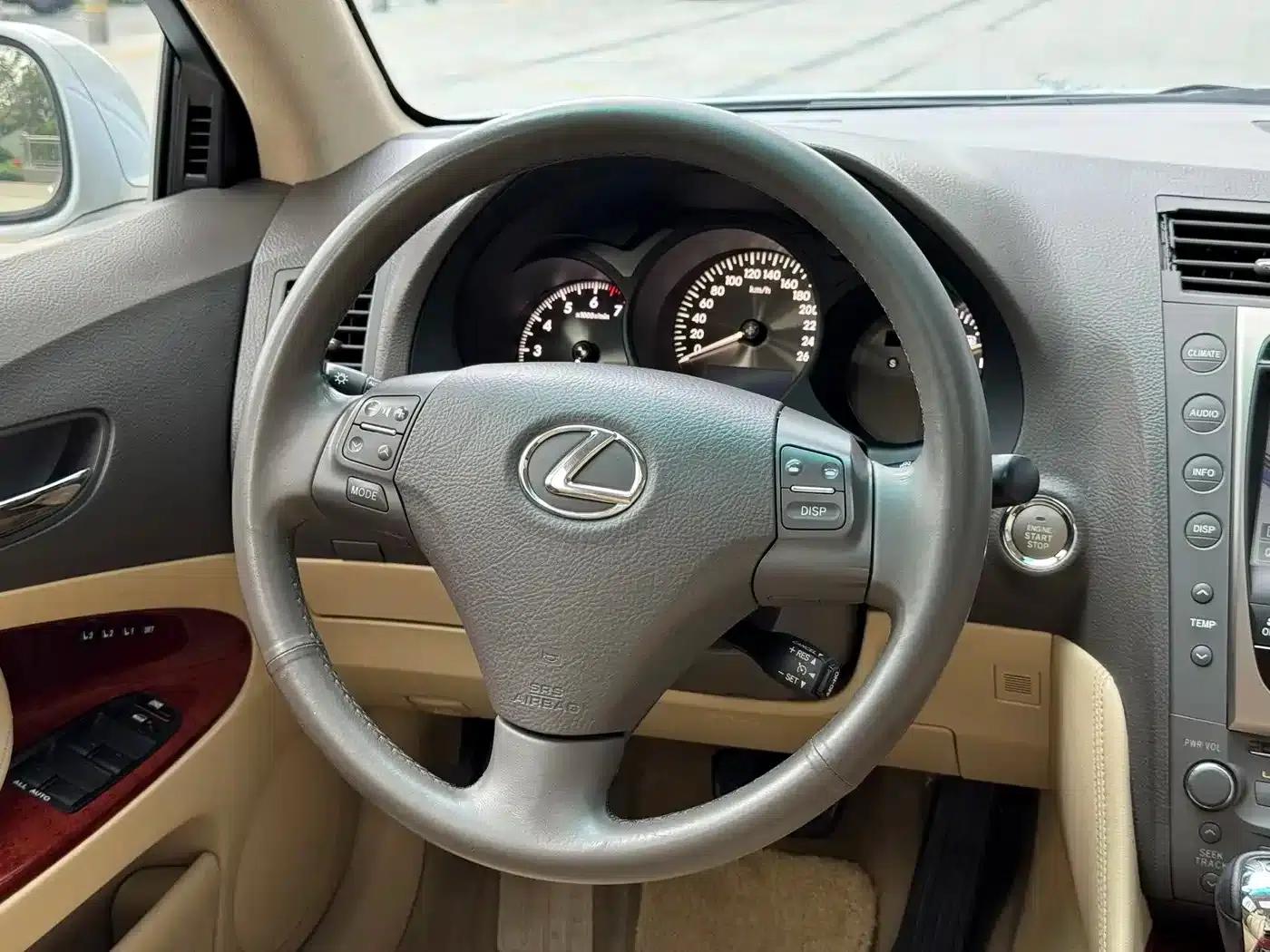 Lexus GS 2005 300 Standard — миниатюра 13