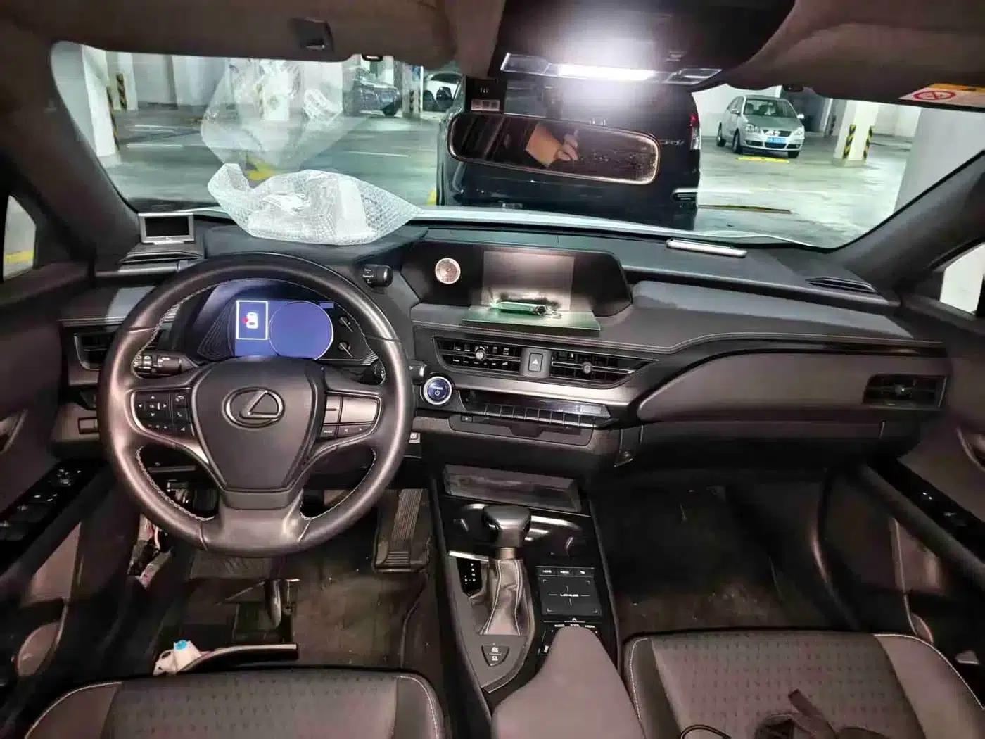 Lexus UX 2020 260h Explorer Edition (National V Emission Standard) — миниатюра 5