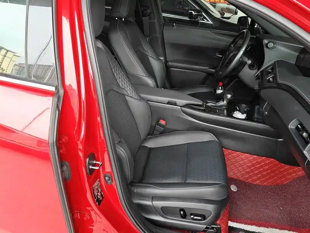 Lexus UX 2020 200 Special Edition — миниатюра 16