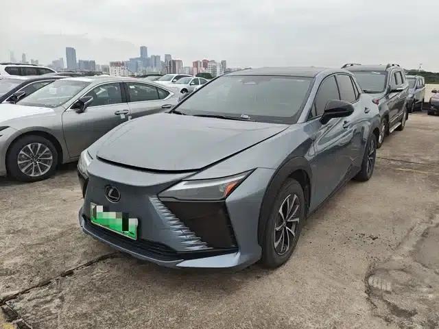Lexus RZ 2023 450e AWD Luxury Edition