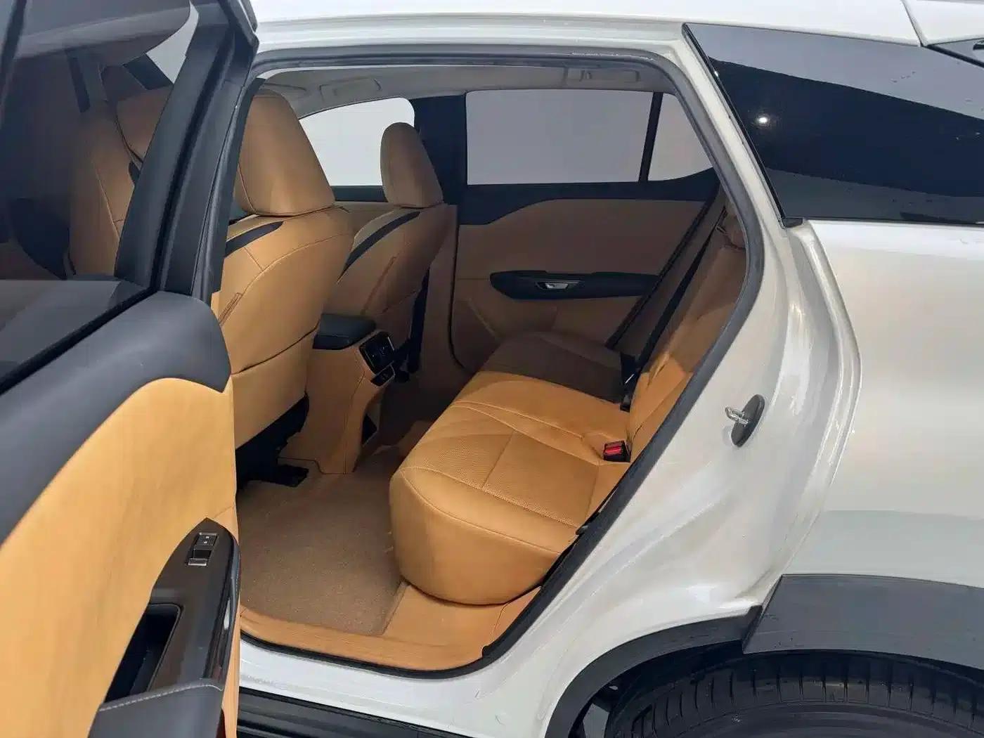 Lexus RZ 2023 450e AWD Luxury Edition — миниатюра 17