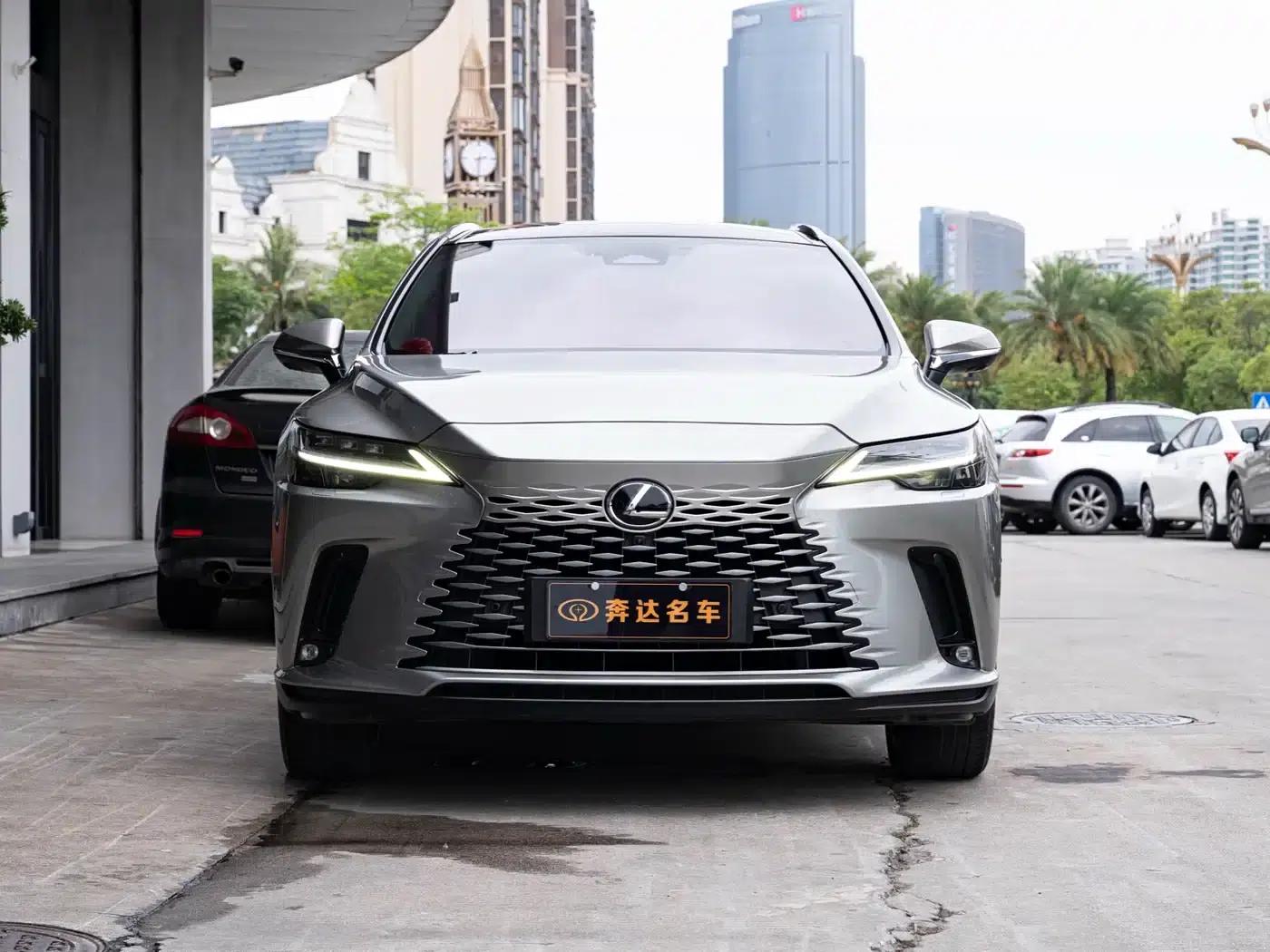 Lexus RX Hybrid 2023 450h+ AWD Enjoy Edition — миниатюра 2