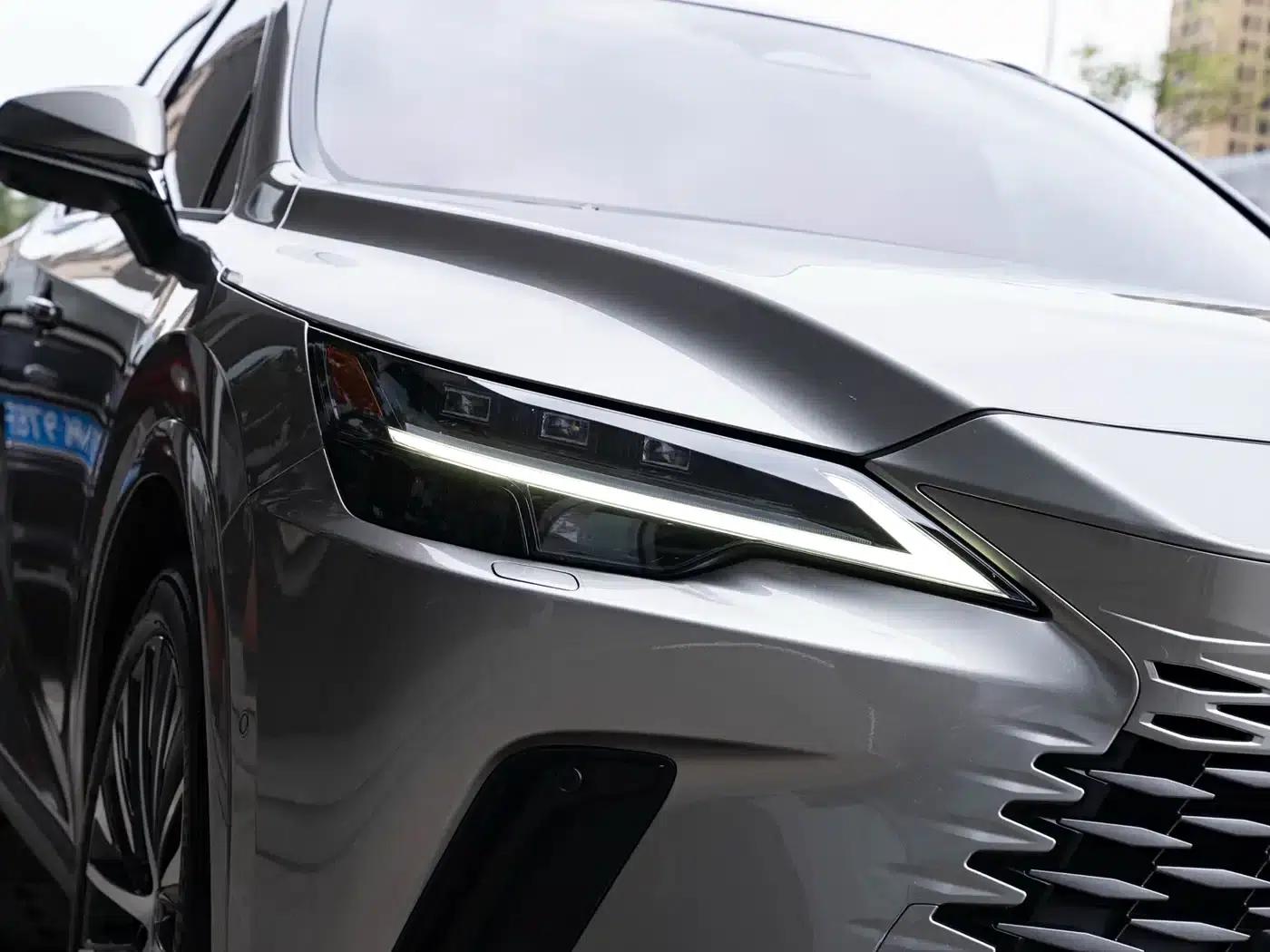 Lexus RX Hybrid 2023 450h+ AWD Enjoy Edition — миниатюра 6