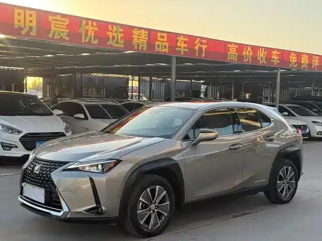 Lexus UX PHEV 2020 300e Pure Enjoyment Edition