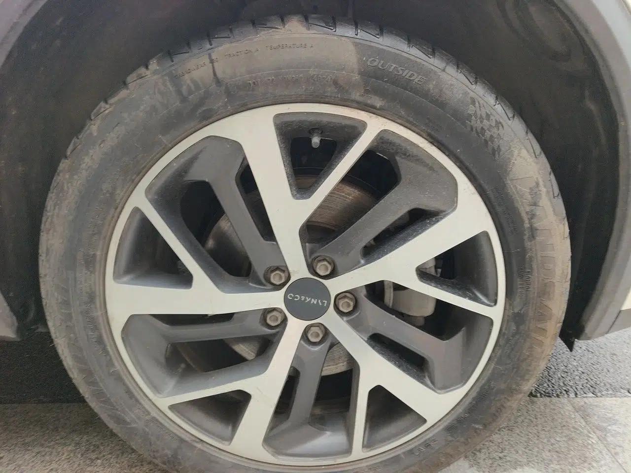Lynk & Co 01 EM-P 2019 1.5T PHEV Pro — миниатюра 8