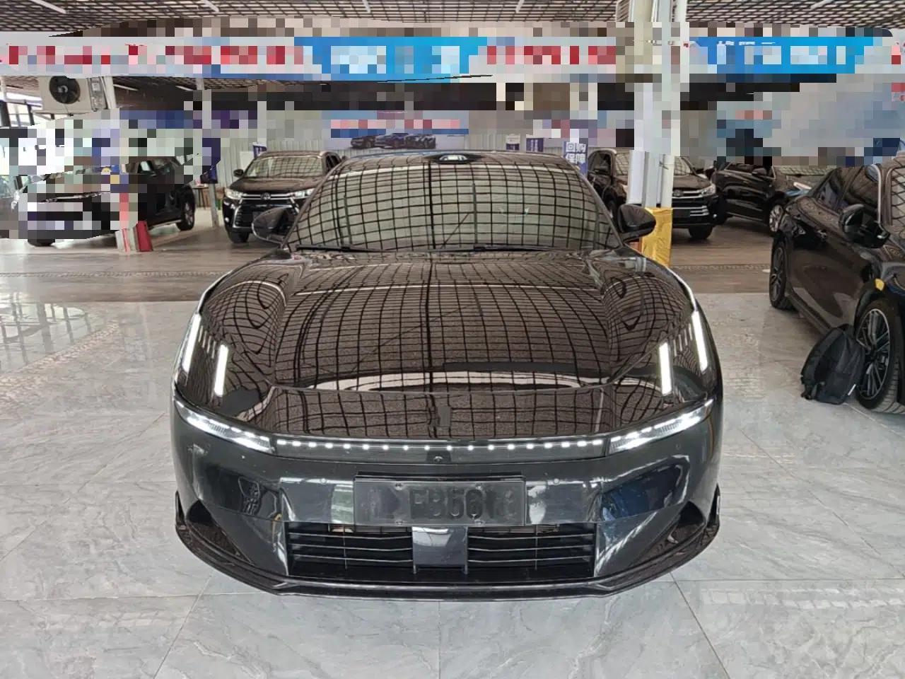Lynk & Co 10 EM-P 2025 Model 240 Four-Wheel Drive Ultra — миниатюра 2
