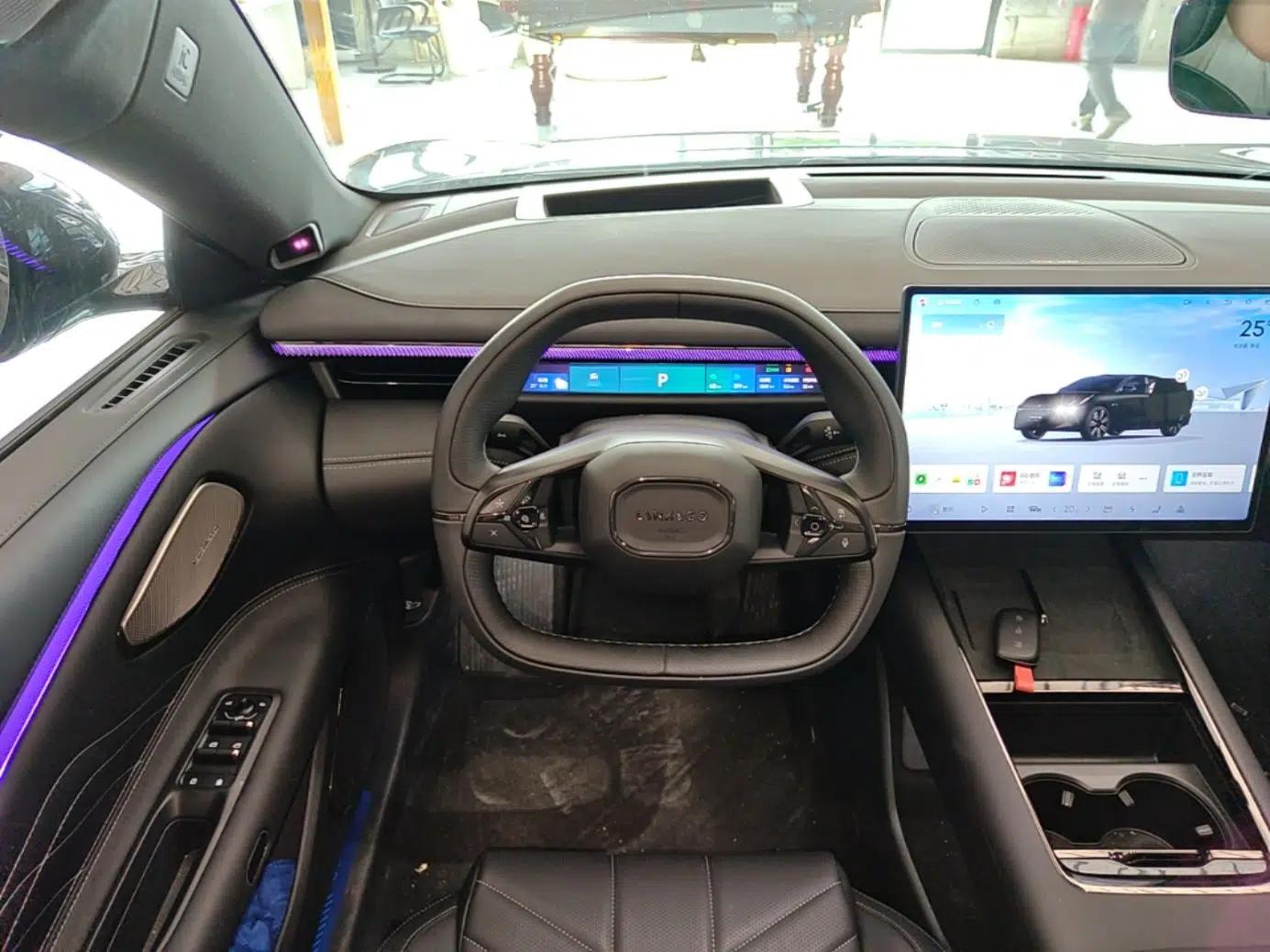 Lynk & Co 10 EM-P 2025 Model 240 Four-Wheel Drive Ultra — миниатюра 14