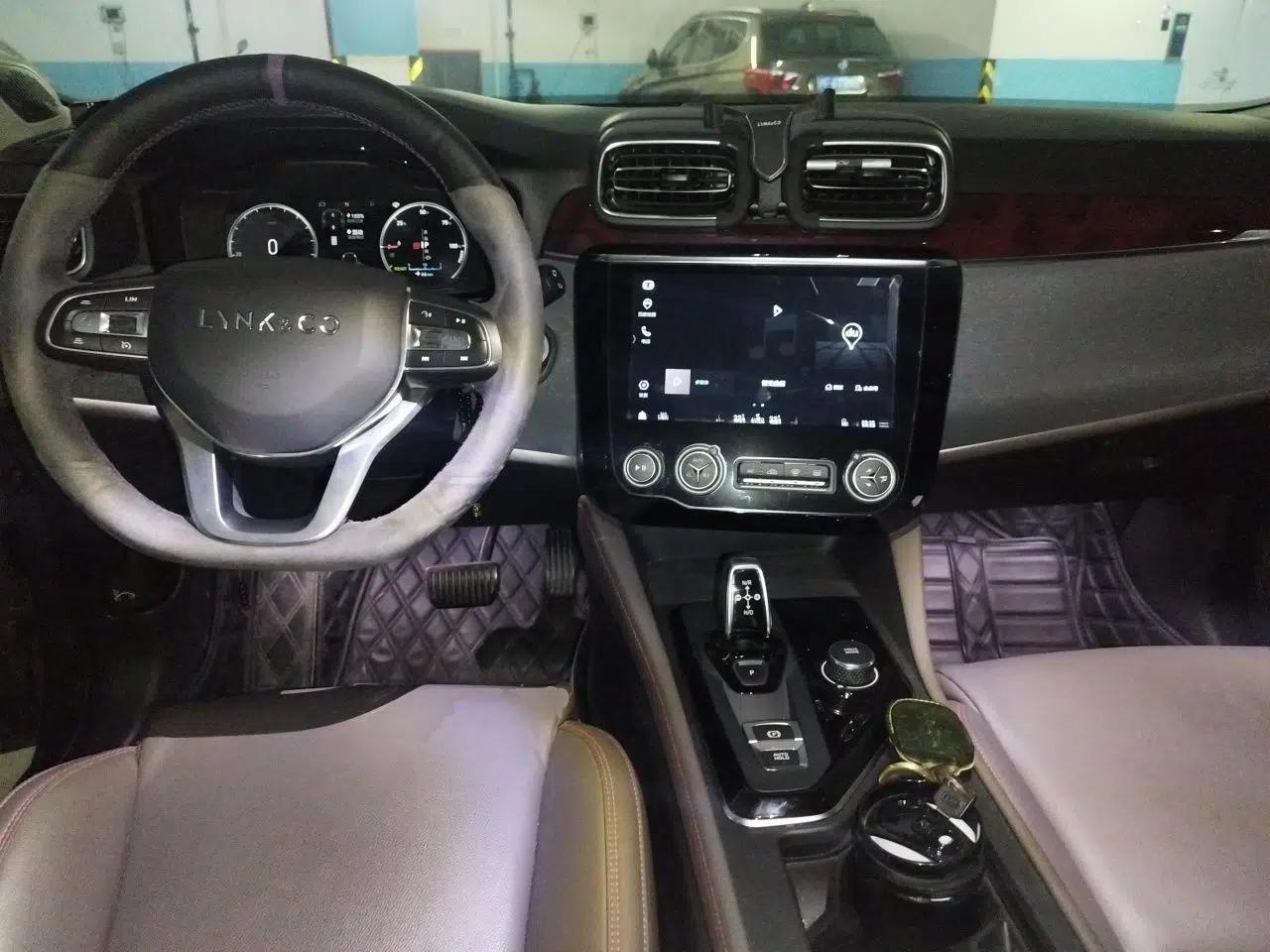 Lynk & Co 02 New Energy 2020 1.5T PHEV Plus — миниатюра 10