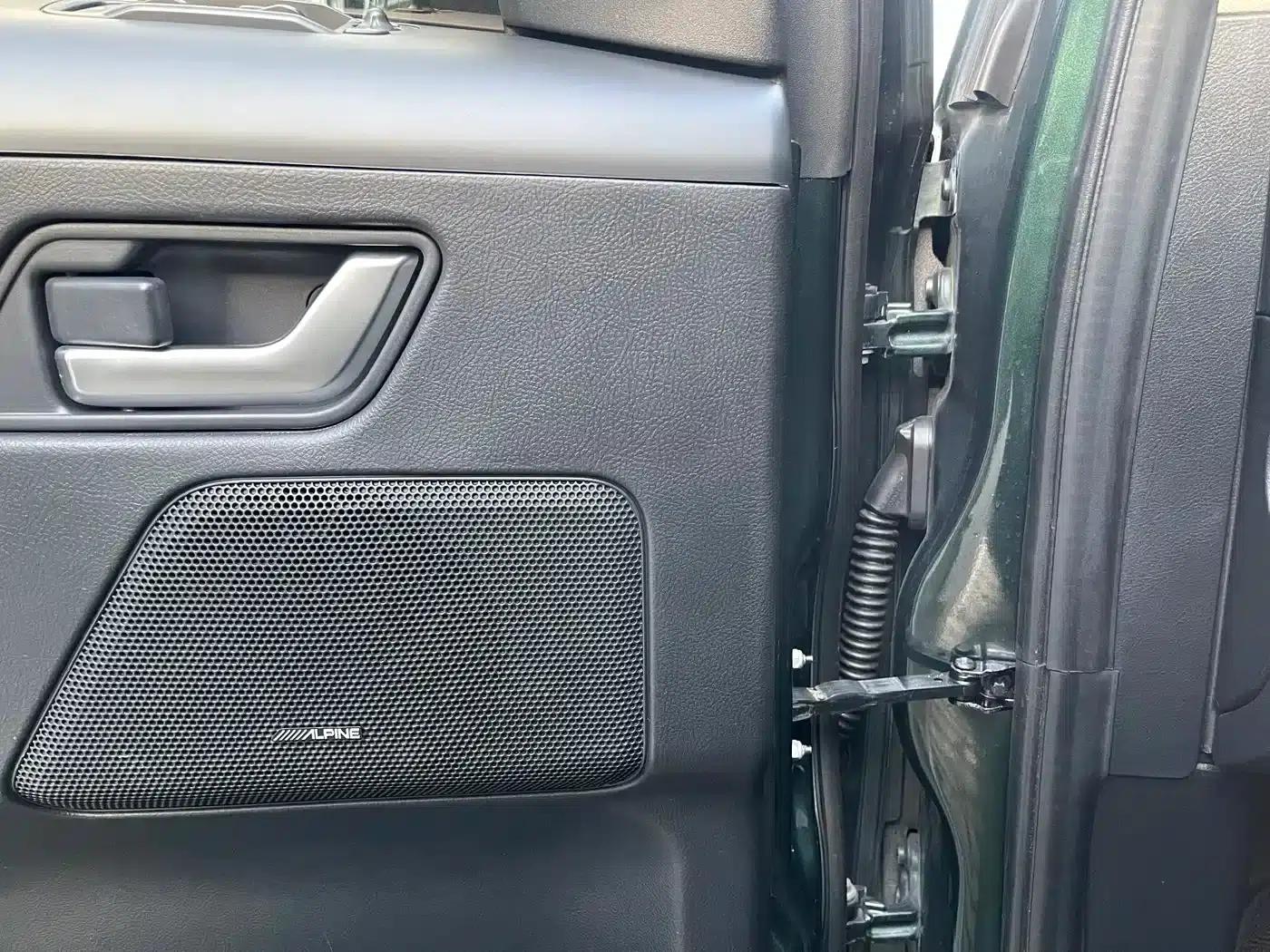 Freelander 2 2011 3.2L i6 HSE Petrol Version — миниатюра 15