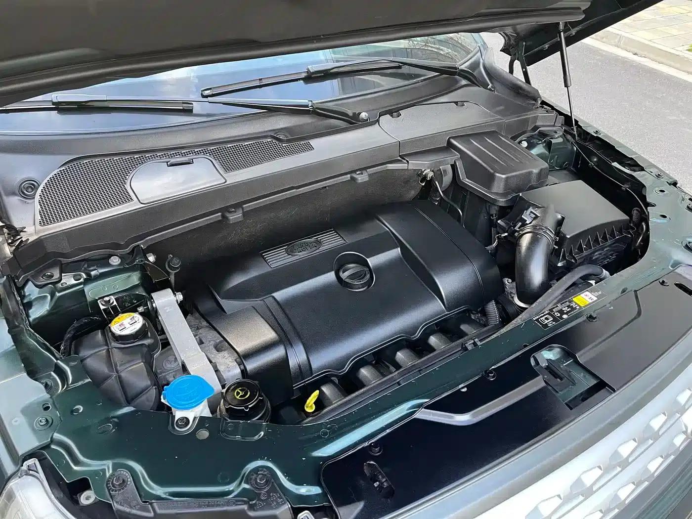 Freelander 2 2011 3.2L i6 HSE Petrol Version — миниатюра 21