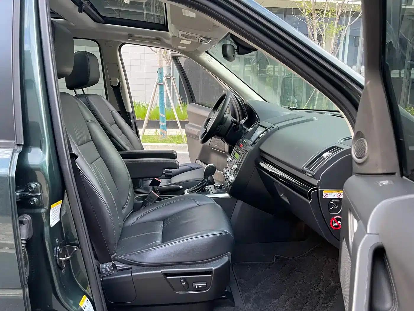Freelander 2 2011 3.2L i6 HSE Petrol Version — миниатюра 7