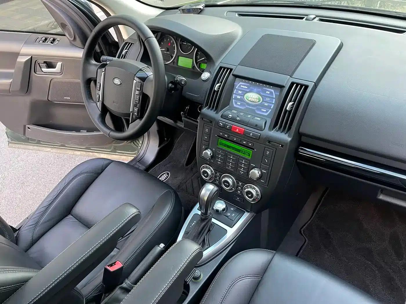 Freelander 2 2011 3.2L i6 HSE Petrol Version — миниатюра 8