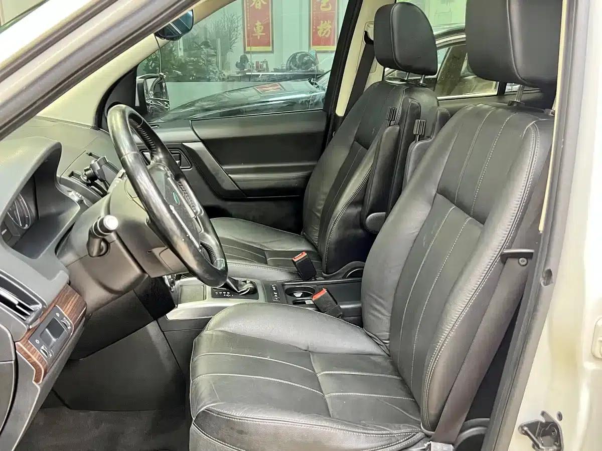 Freelander 2 2013 2.2T SD4 SE Diesel — миниатюра 7