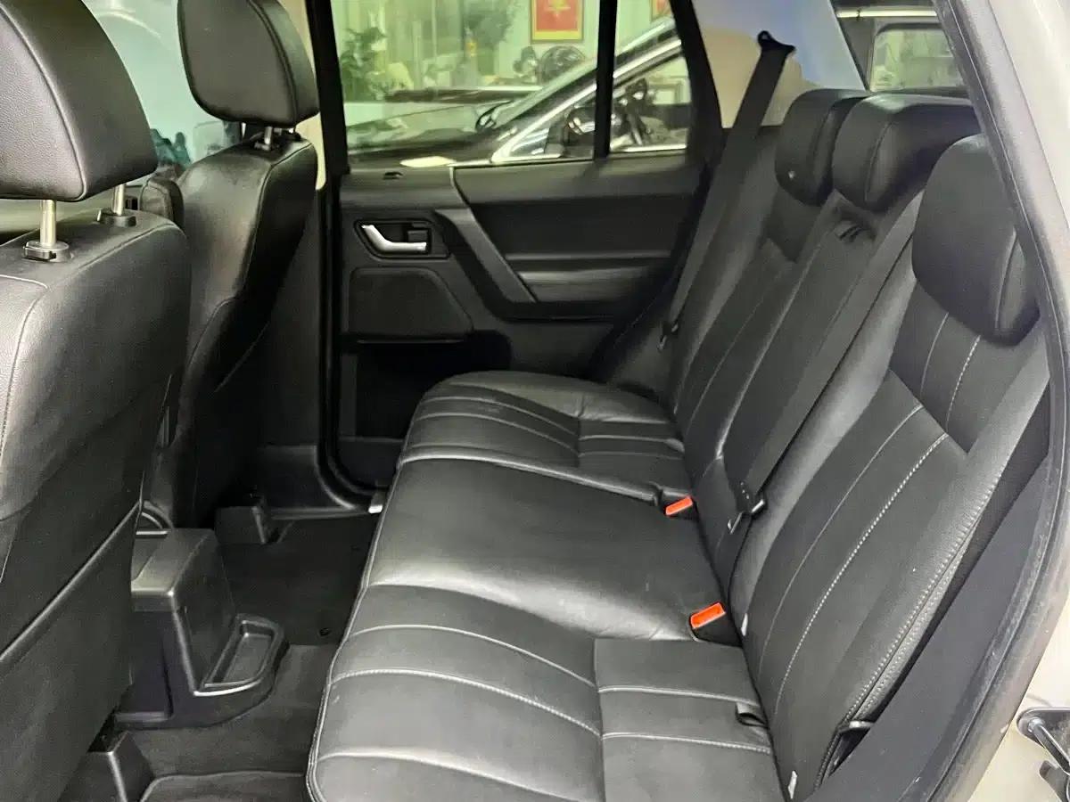 Freelander 2 2013 2.2T SD4 SE Diesel — миниатюра 9