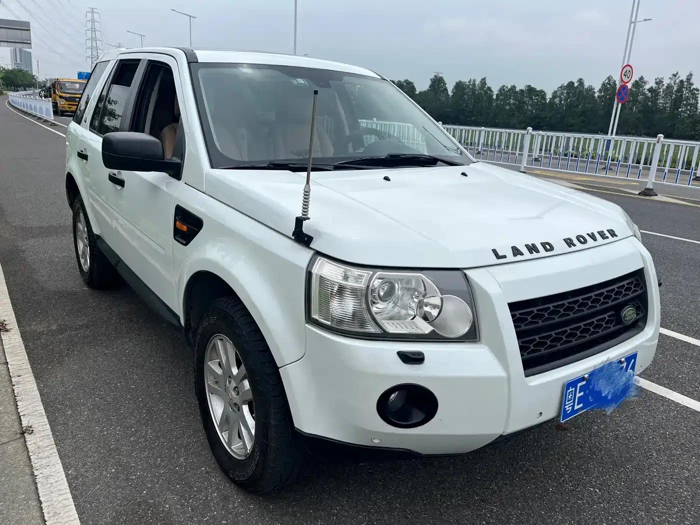 Freelander 2 2009 Model 3.2L — миниатюра 3