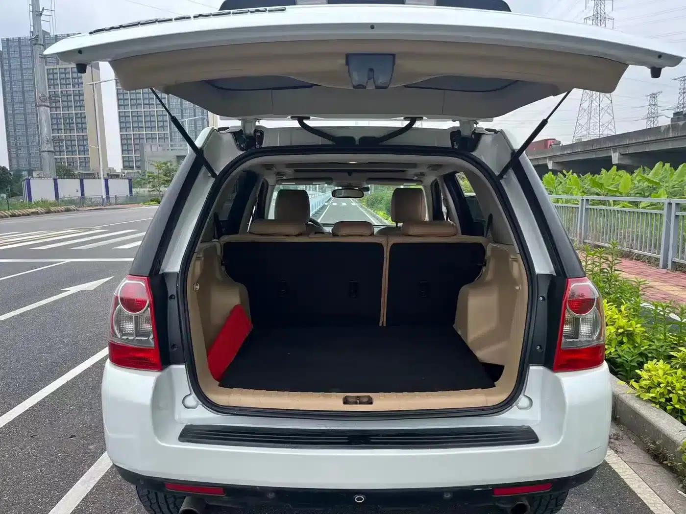 Freelander 2 2009 Model 3.2L — миниатюра 8