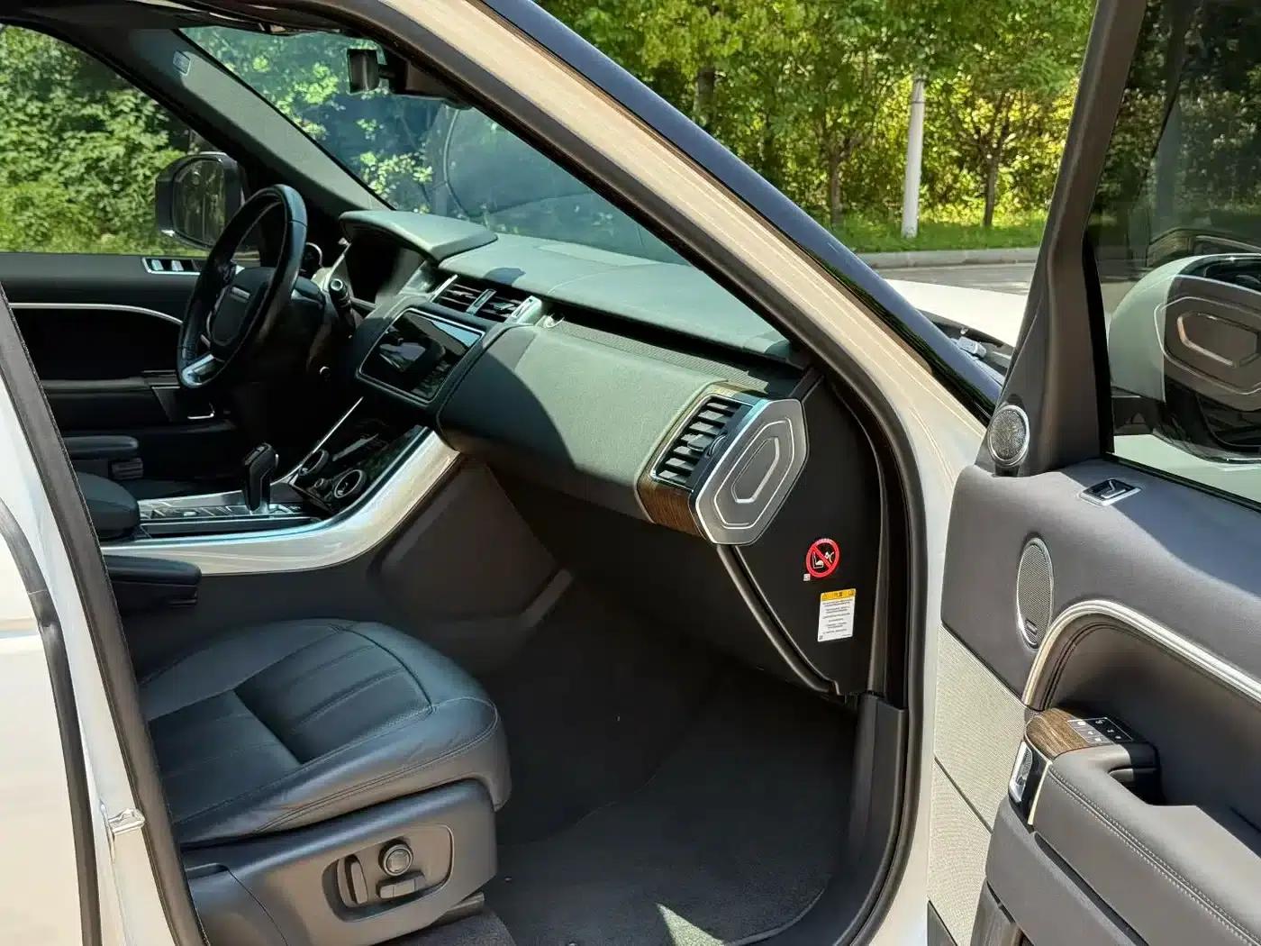 Range Rover Sport Hybrid 2018 P400e — миниатюра 5