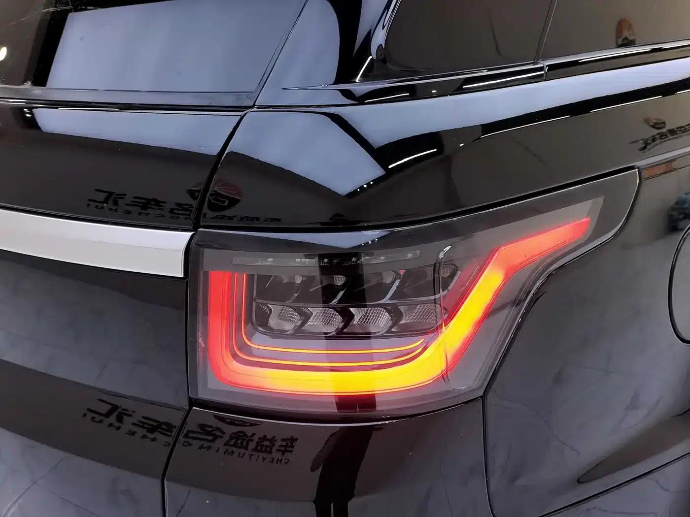 Range Rover Sport Hybrid 2018 P400e — миниатюра 34